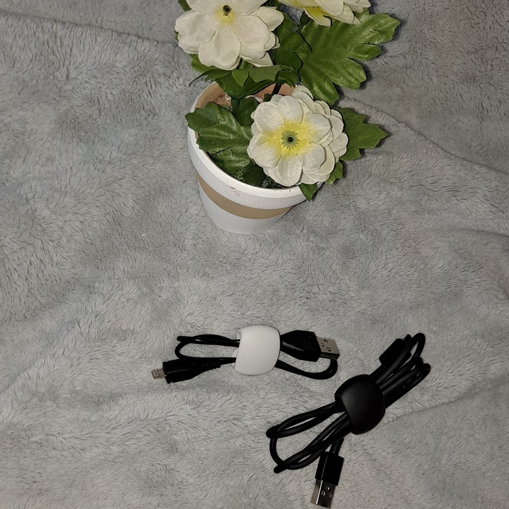 Cable organizer - Picture 4 of 7